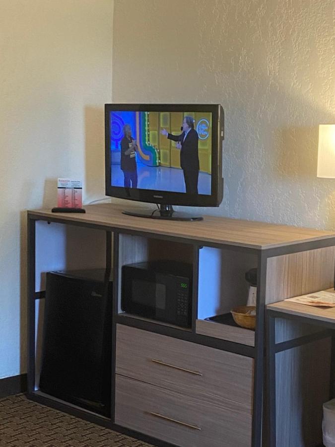 Ramada By Wyndham West Atlantic City Egg Harbor Township Esterno foto