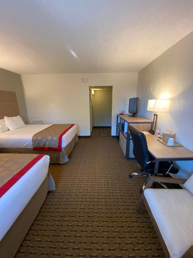 Ramada By Wyndham West Atlantic City Egg Harbor Township Esterno foto