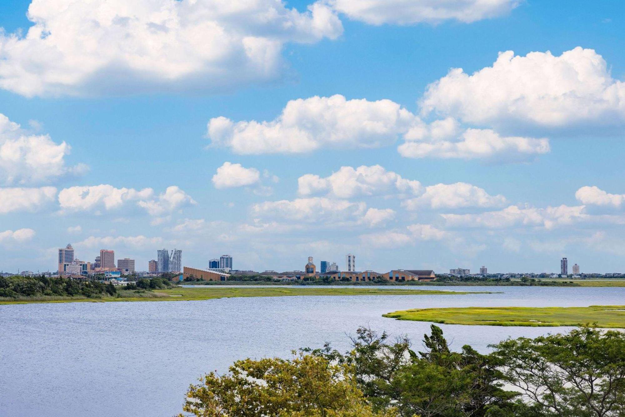 Ramada By Wyndham West Atlantic City Egg Harbor Township Esterno foto